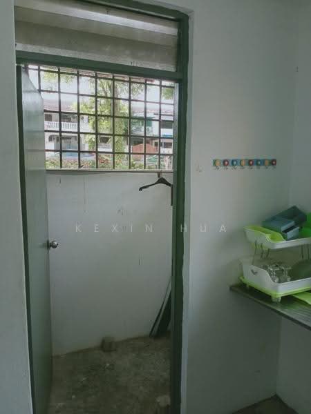 Flat for Sale at Taman Daya - Jalan Nibong 28 - Kexin Hua - Interior - PropertyGuru.com.my