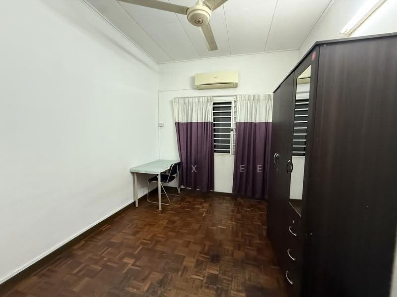 Rumah Teres untuk Disewa di Usj 12 (Subang Jaya) - Kenix Lee - Study - PropertyGuru.com.my