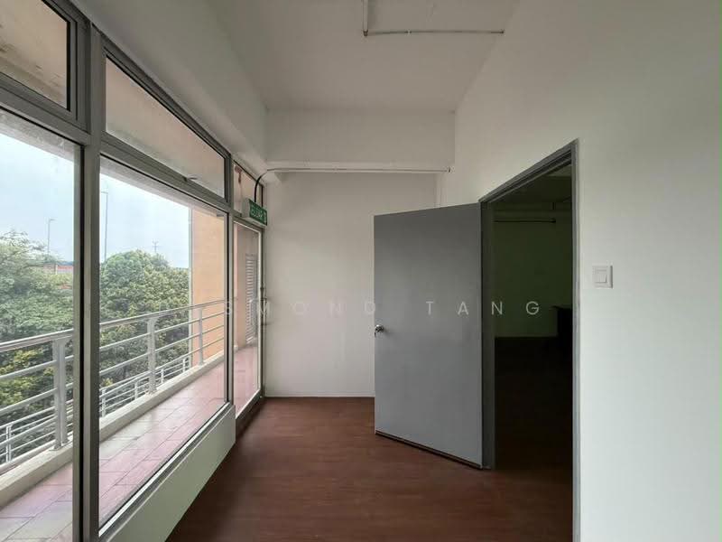 Retail Space for Rent in Bandar Menjalara (Kuala Lumpur) - Desmond Tang - Corridor - PropertyGuru.com.my