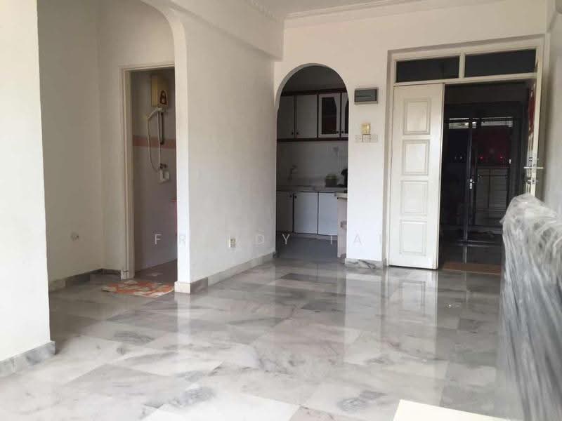 Condominium for Sale at Taman Lone Pine - Freddy Tan - Kitchen - PropertyGuru.com.my