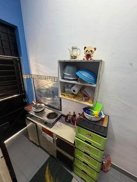 1-storey Terraced House for Sale in Johor Bahru (Johor) - Wallace Ang - Kitchen - PropertyGuru.com.my
