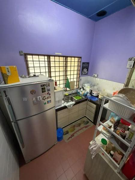1-storey Terraced House for Sale in Johor Bahru (Johor) - Wallace Ang - Kitchen - PropertyGuru.com.my