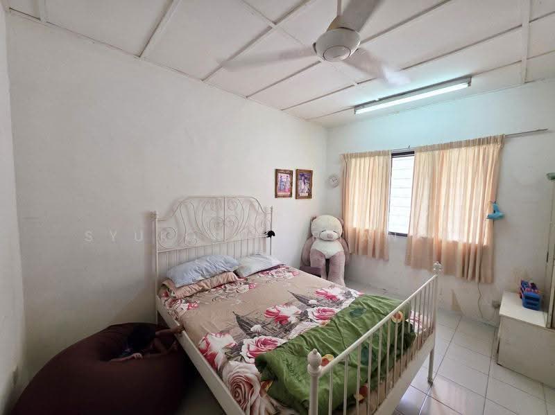 Rumah Teres 2-Tingkat untuk Dijual di Gombak (Selangor) - Syukor Hartanah - Bedroom - PropertyGuru.com.my