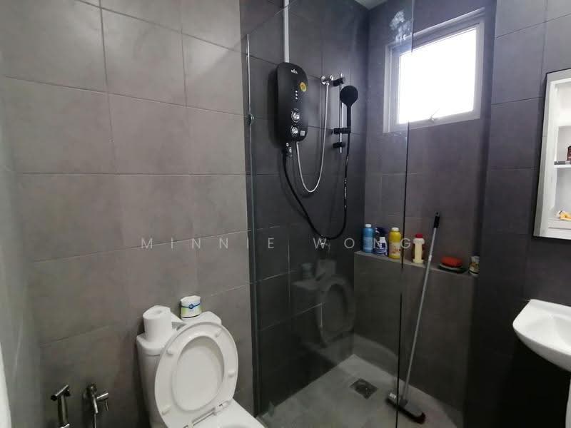 Rumah Teres 2-Tingkat untuk Dijual di Bandar Gamuda Gardens (Rawang) - Minnie Wong - Bathroom - PropertyGuru.com.my
