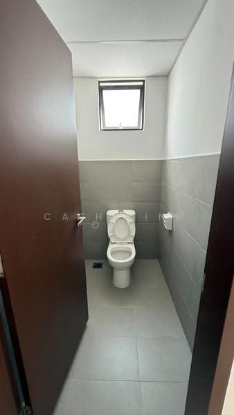 Shop / Office for Rent in Austin Crest (Johor Bahru) - Catherine Ong - Bathroom - PropertyGuru.com.my