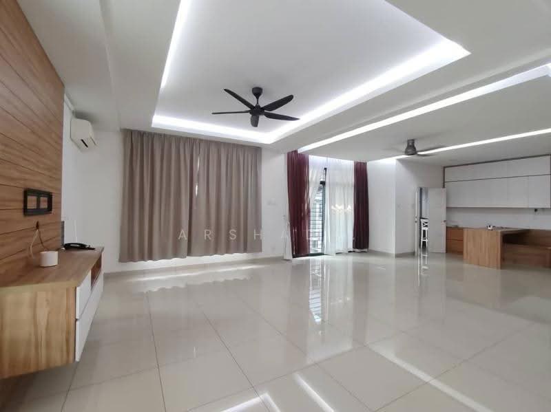 Rumah Kluster untuk Dijual di Taman Adda Heights (Tebrau) - Arshad . - Living Room - PropertyGuru.com.my