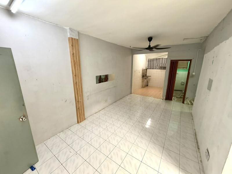 Kondominium untuk Dijual di Indah Condominium - Pauline Chong - Interior - PropertyGuru.com.my
