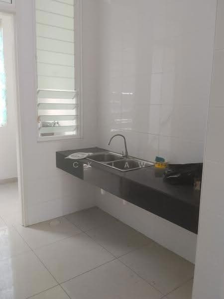 2-storey Terraced House for Rent in Eco Majestic (Semenyih) - CK Law - Kitchen - PropertyGuru.com.my