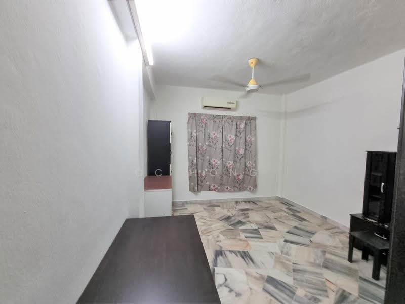 Pangsapuri untuk Disewa di Pandan Heights Condominium - CC Hong - Living Room - PropertyGuru.com.my
