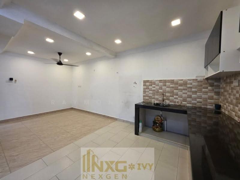 2-storey Terraced House for Sale in Taman Sri Andalas (Klang) - Raymond Choo - Kitchen - PropertyGuru.com.my