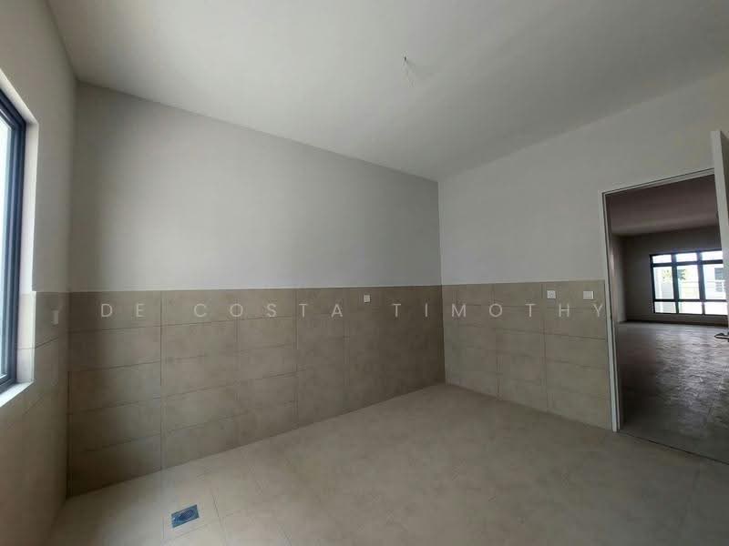 2-storey Terraced House for Sale in Kampung Ayer Molek (Ayer Molek) - De Costa Timothy - PropertyGuru.com.my