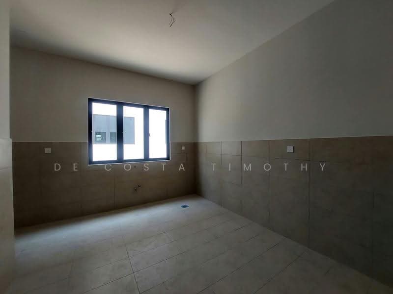 2-storey Terraced House for Sale in Kampung Ayer Molek (Ayer Molek) - De Costa Timothy - PropertyGuru.com.my