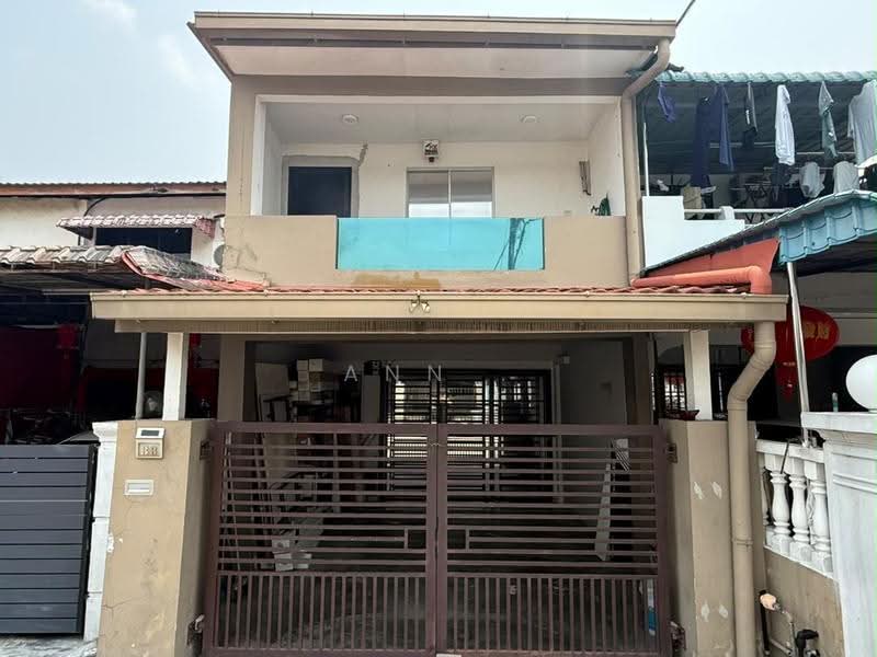 Rumah Teres 2-Tingkat untuk Dijual di Taman Ungku Tun Aminah (Skudai) - Ann . - Exterior - PropertyGuru.com.my
