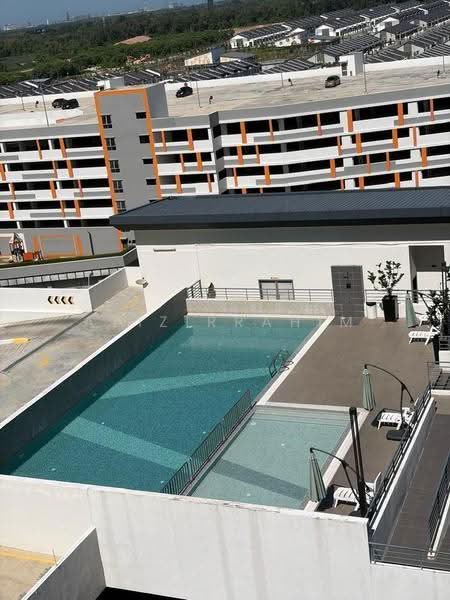 Apartment for Rent at Kita Ria @ Cybersouth - Azizirrahim . - Pool - PropertyGuru.com.my
