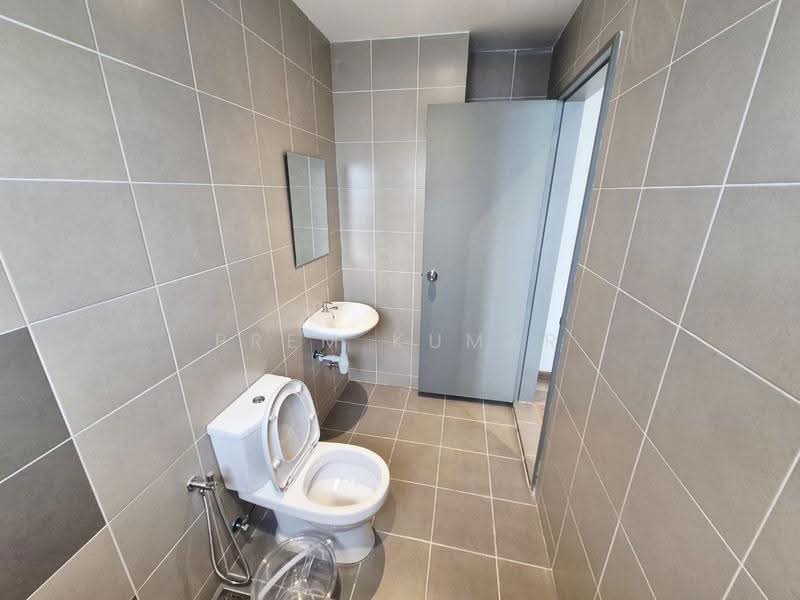 Service Residence for Rent at Residensi Brickfields - Prem Kumar - Bathroom - PropertyGuru.com.my