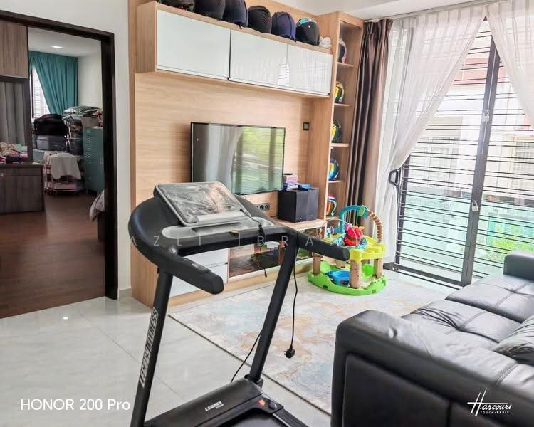 Semi-Detached House for Sale in Saujana Impian (Kajang) - Azli Ibrahim - Living Room - PropertyGuru.com.my