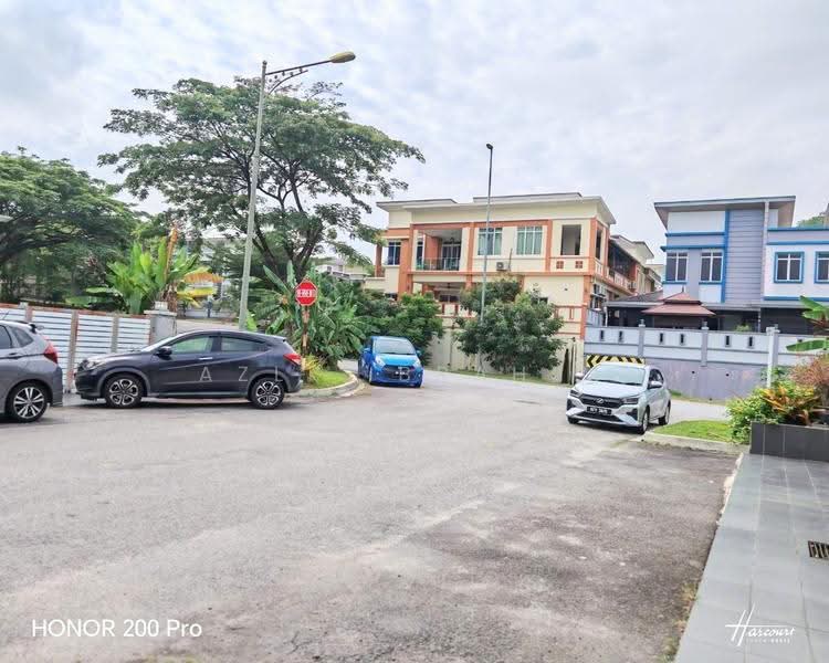 Semi-Detached House for Sale in Saujana Impian (Kajang) - Azli Ibrahim - Exterior - PropertyGuru.com.my