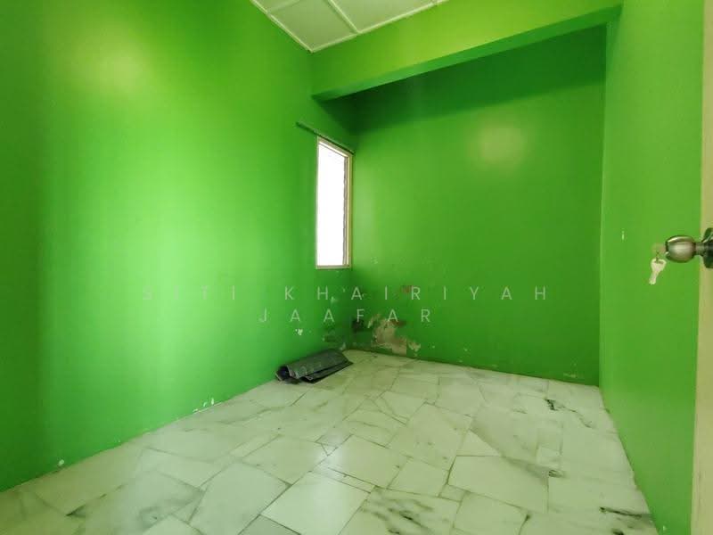 Apartment for Sale at Iris Apartment - SITI KHAIRIYAH JAAFAR - Interior - PropertyGuru.com.my