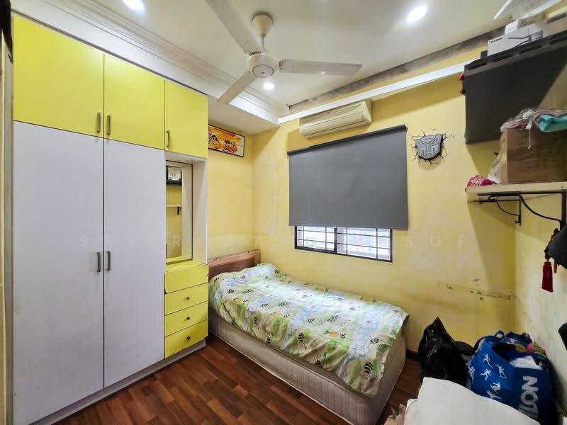 2-storey Terraced House for Sale in Taman Setiawangsa (Setiawangsa) - Sri Rohayu Yusof - Bedroom - PropertyGuru.com.my