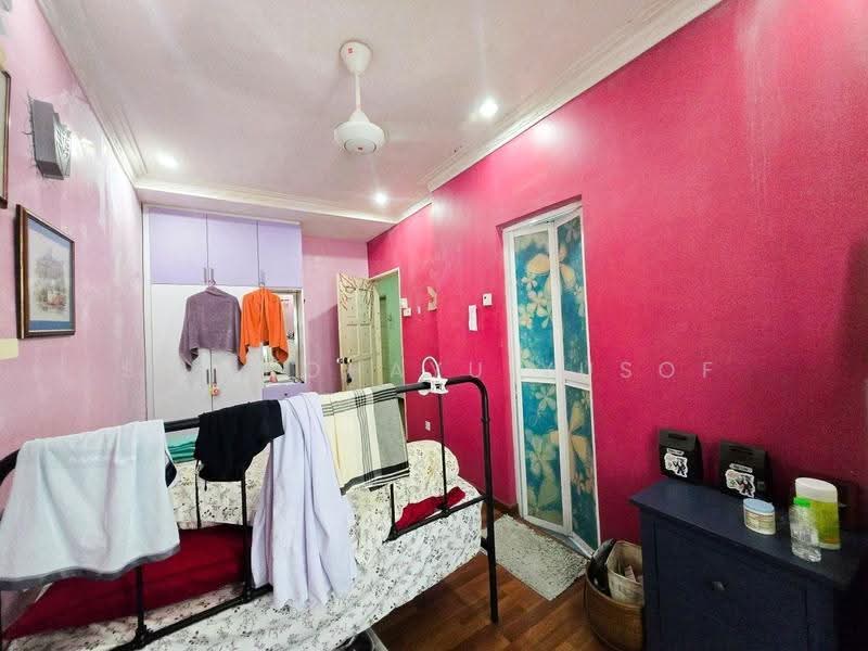 2-storey Terraced House for Sale in Taman Setiawangsa (Setiawangsa) - Sri Rohayu Yusof - Bedroom - PropertyGuru.com.my