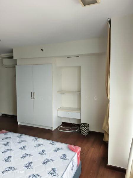 Kediaman Servis untuk Dijual di Subang Soho (One Soho) - Connie Ng - Bedroom - PropertyGuru.com.my
