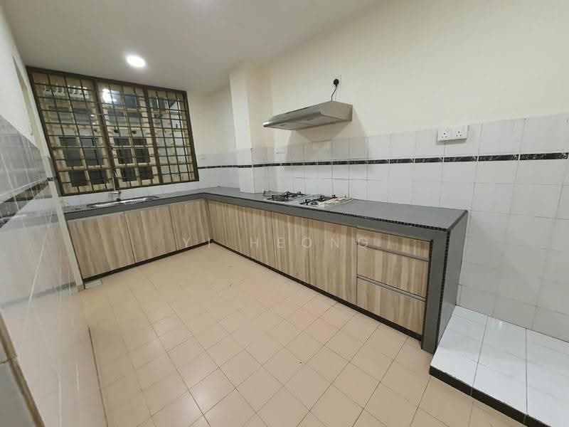 2-storey Terraced House for Rent in Taman Desa (Kuala Lumpur) - YI HEONG - Kitchen - PropertyGuru.com.my
