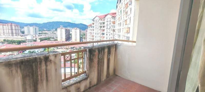 Pangsapuri untuk Dijual di Merdeka Villa - Azli Ibrahim - Balcony - PropertyGuru.com.my