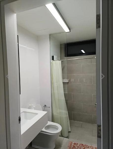 Kondominium untuk Disewa di Vertu Resort - Cheau Chie Ooi - Bathroom - PropertyGuru.com.my