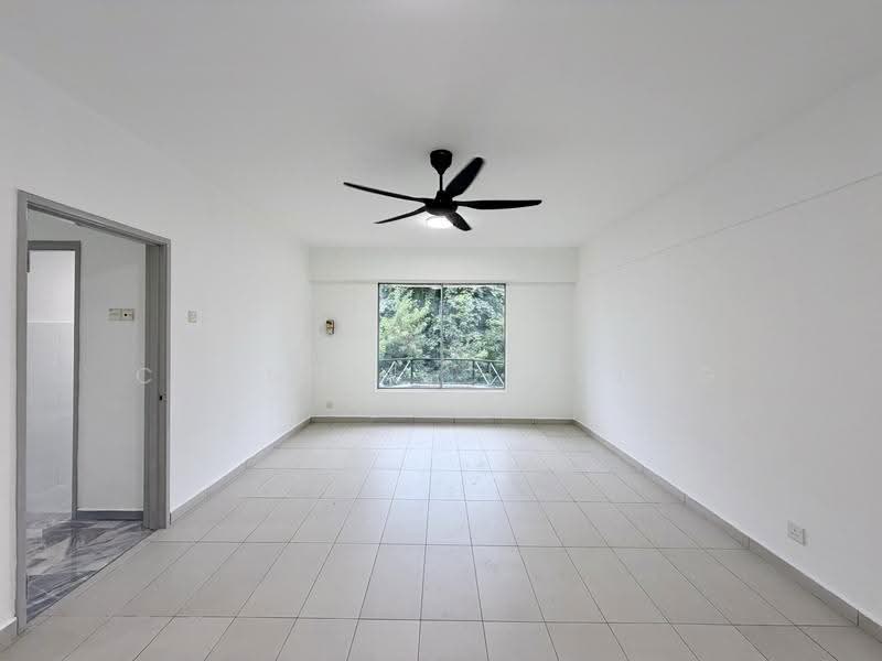 Condominium for Sale at Menara Megah - Chong Teck Seng - Living Room - PropertyGuru.com.my