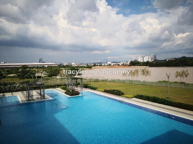 Rumah Teres 2-Tingkat untuk Dijual di Lakeside Residences (Puchong) - Tracy Leong - PropertyGuru.com.my