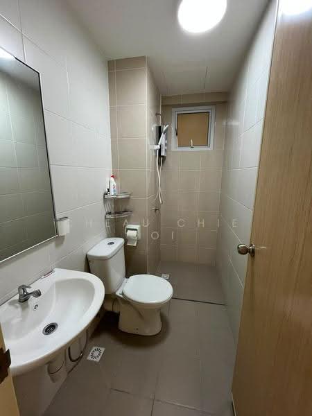 Condominium for Rent at Havana Beach Residences - Cheau Chie Ooi - Bathroom - PropertyGuru.com.my