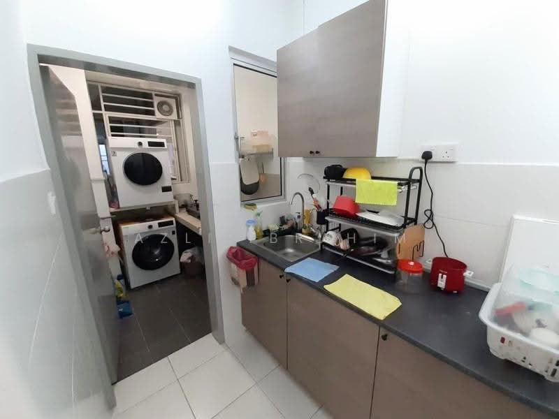 Kondominium untuk Dijual di Residensi Platinum Teratai - Azli Ibrahim - Kitchen - PropertyGuru.com.my
