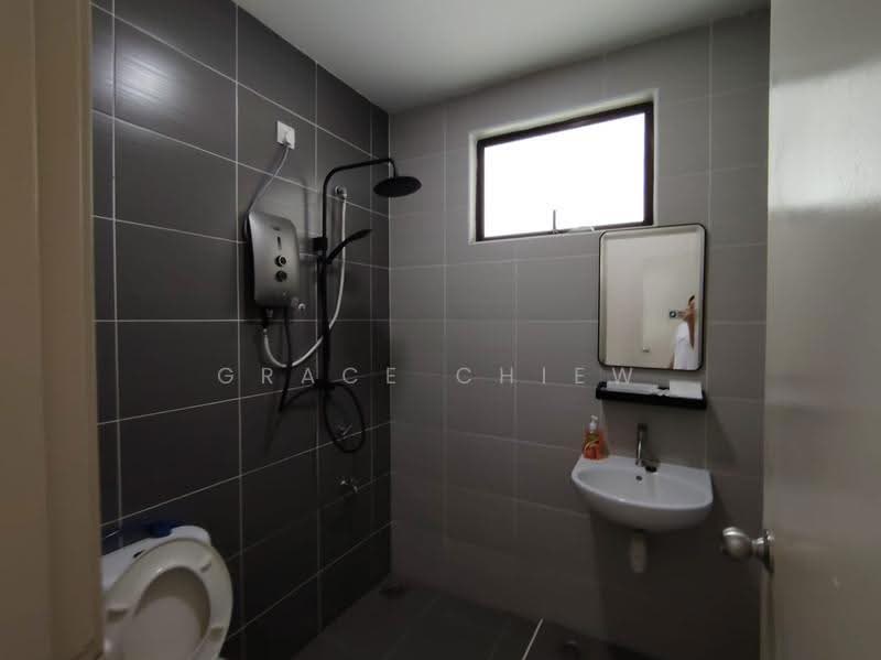 Cluster House for Rent in Taman Adda Heights (Tebrau) - Grace Chiew - Bathroom - PropertyGuru.com.my