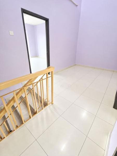 Rumah Teres 2-Tingkat untuk Dijual di Taman Bestari Indah (Ulu Tiram) - Bess Wong - Interior - PropertyGuru.com.my