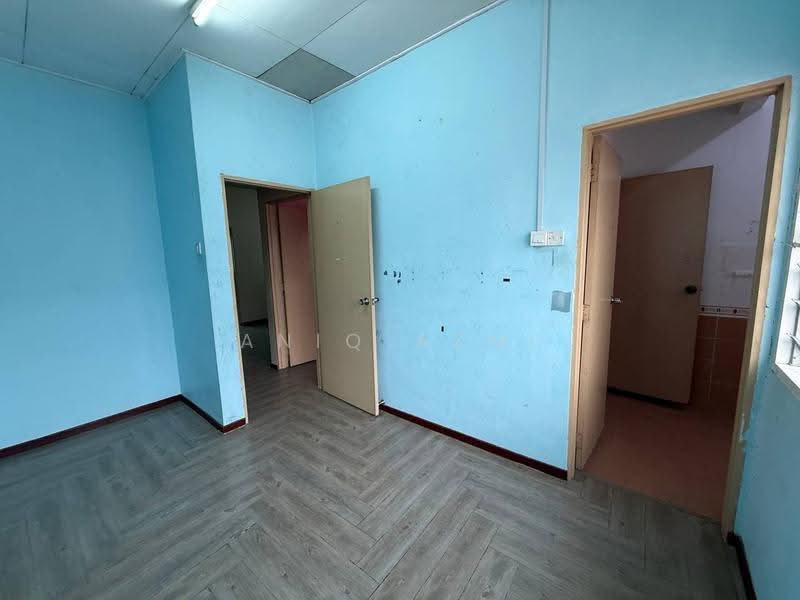 Terraced House for Sale in Taman Pinggiran Senawang (Sungai Gadut) - Aniq Azmi - Interior - PropertyGuru.com.my