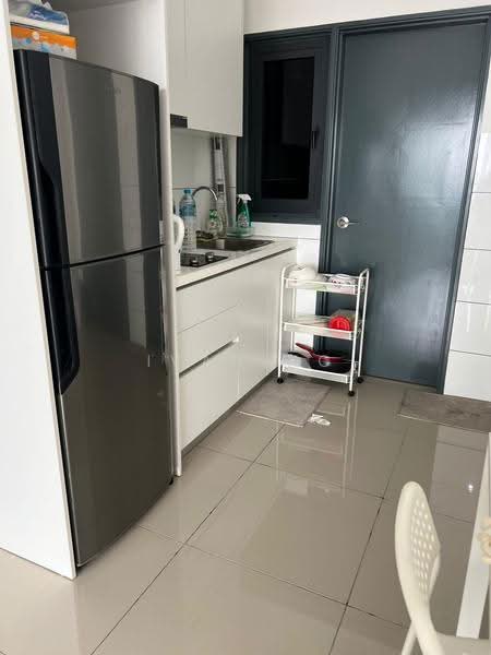 Kediaman Servis untuk Disewa di Aera Residence - Ivan Ng - Kitchen - PropertyGuru.com.my