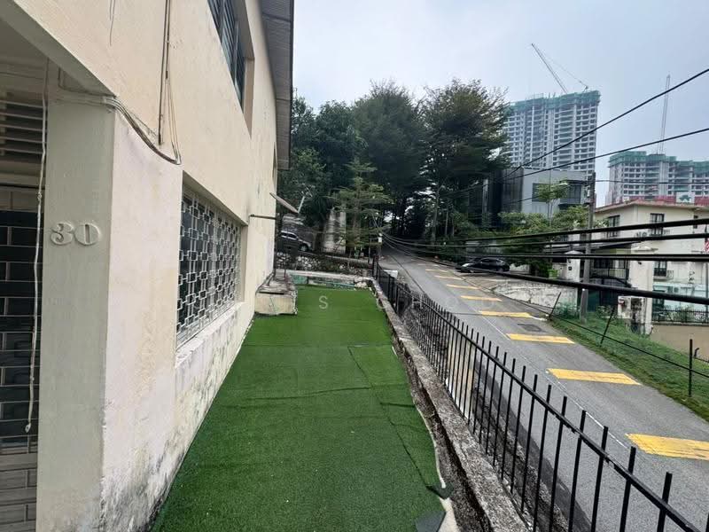 3-storey Terraced House for Sale in Seputeh (Kuala Lumpur) - Chris Choo - Exterior - PropertyGuru.com.my