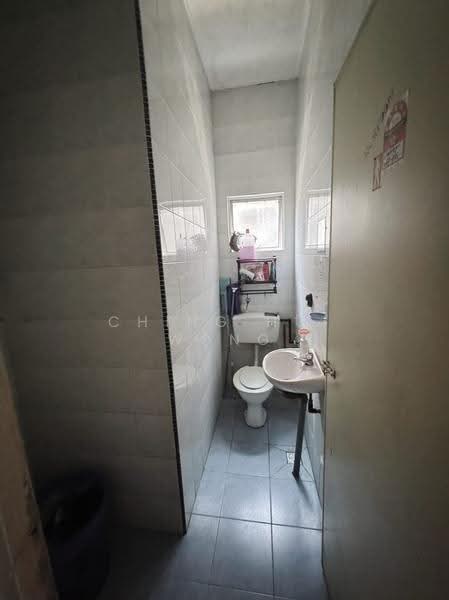 Rumah Teres 1-Tingkat untuk Dijual di Kota Kinabalu (Sabah) - Ching Hui Wong - Bathroom - PropertyGuru.com.my