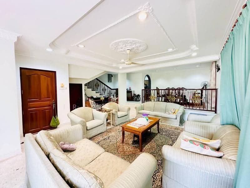 Rumah Teres 2-Tingkat untuk Dijual di Seksyen 1 Bandar Baru Bangi (Bandar Baru Bangi) - Firdaus Husin - Living Room - PropertyGuru.com.my