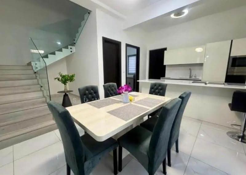Rumah Berkembar untuk Dijual di Kolombong (Kota Kinabalu) - Sunnie Wu - Dining Room - PropertyGuru.com.my