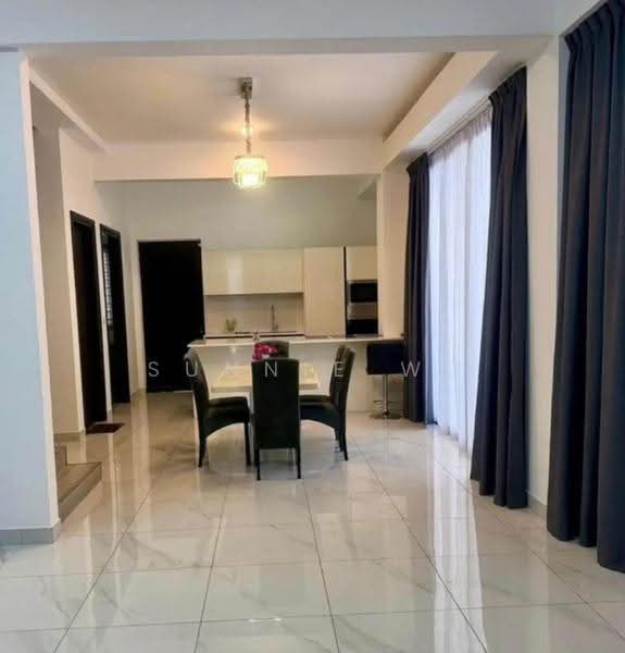 Rumah Berkembar untuk Dijual di Kolombong (Kota Kinabalu) - Sunnie Wu - Dining Room - PropertyGuru.com.my