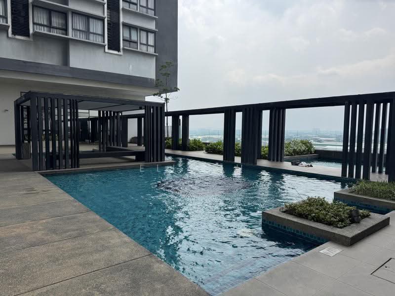 Service Residence for Rent at D'sara Sentral - Eli Lau - Pool - PropertyGuru.com.my