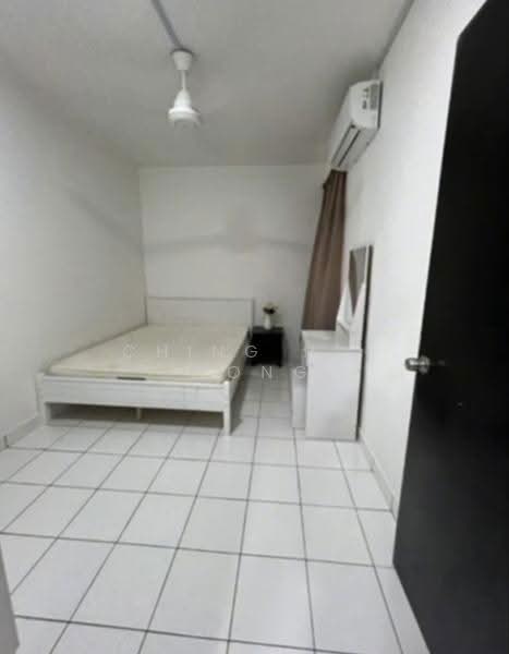 Apartment for Sale at Beverly Hills 5 - Ching Hui Wong - Bedroom - PropertyGuru.com.my