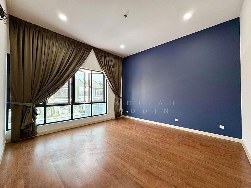 Rumah Teres 2-Tingkat untuk Dijual di Sungai Buloh (Selangor) - NORFADILAH ZAINUDDIN - Living Room - PropertyGuru.com.my