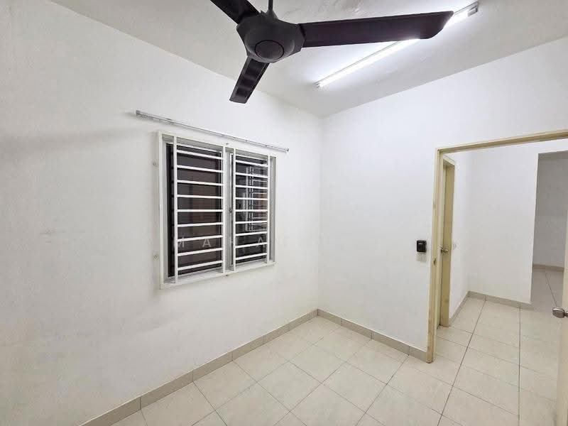 Apartment for Sale at De Bayu - Mahafiz . - PropertyGuru.com.my