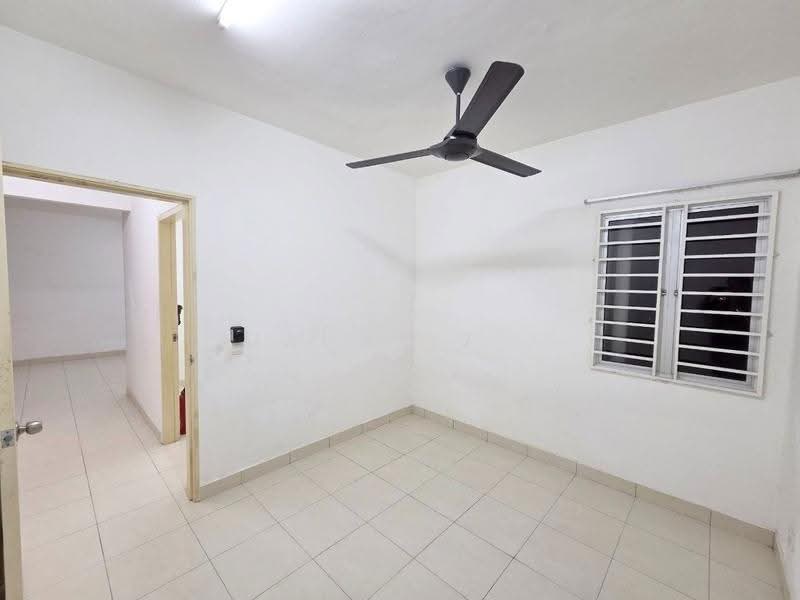 Apartment for Sale at De Bayu - Mahafiz . - PropertyGuru.com.my