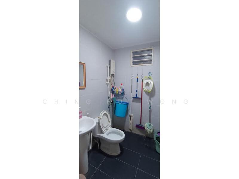 3-storey Terraced House for Sale in Kota Kinabalu (Sabah) - Ching Hui Wong - Bathroom - PropertyGuru.com.my