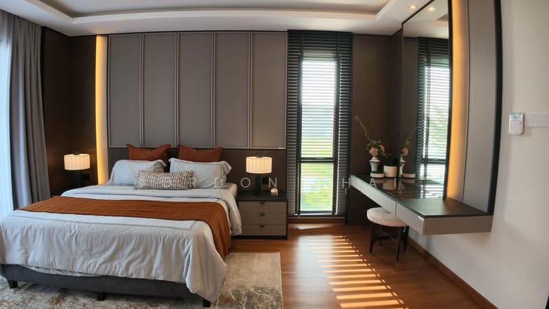 3-storey Terraced House for Sale in Senibong Cove (Masai) - Gordon Chai - Bedroom - PropertyGuru.com.my