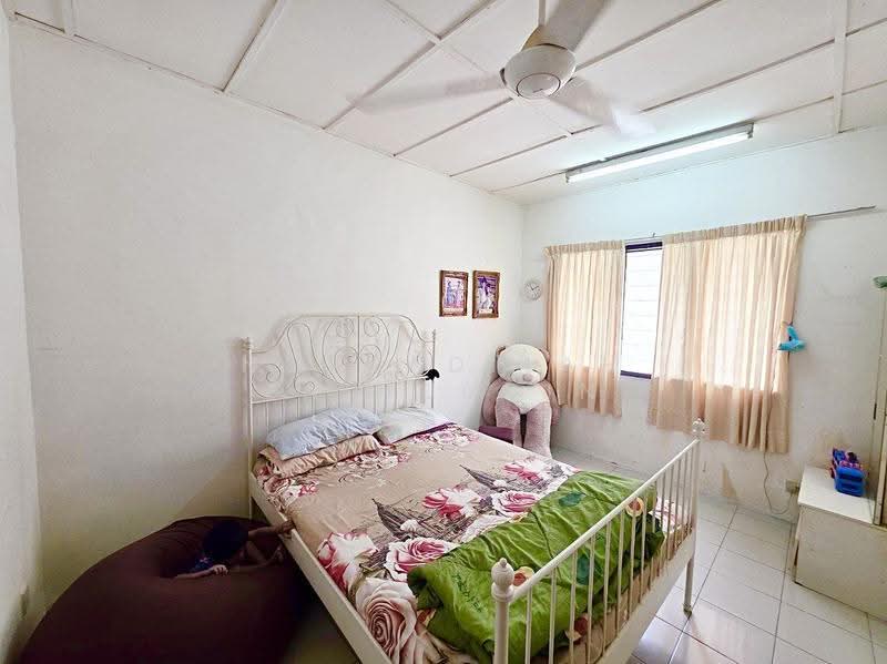 2-storey Terraced House for Sale in Taman Gombak (Batu Caves) - NORFADILAH ZAINUDDIN - Bedroom - PropertyGuru.com.my