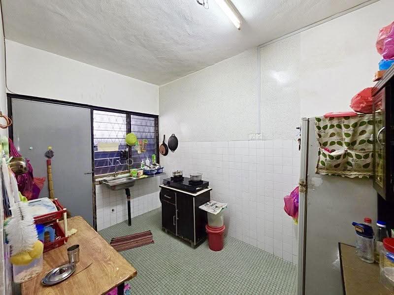 2-storey Terraced House for Sale in Taman Gombak (Batu Caves) - NORFADILAH ZAINUDDIN - Kitchen - PropertyGuru.com.my